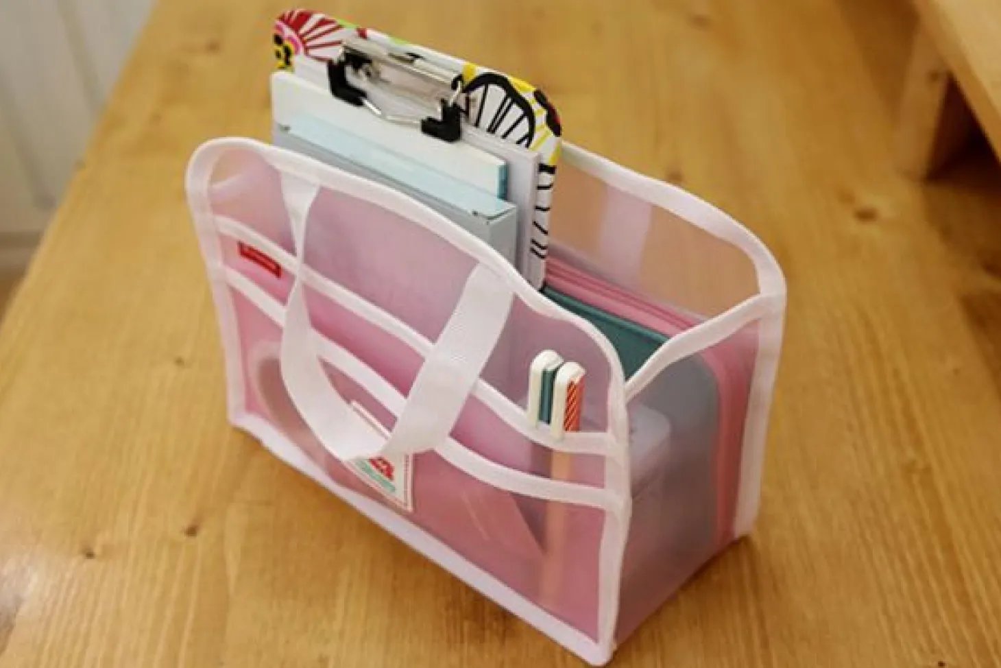 Fun Mesh Purse Organizer