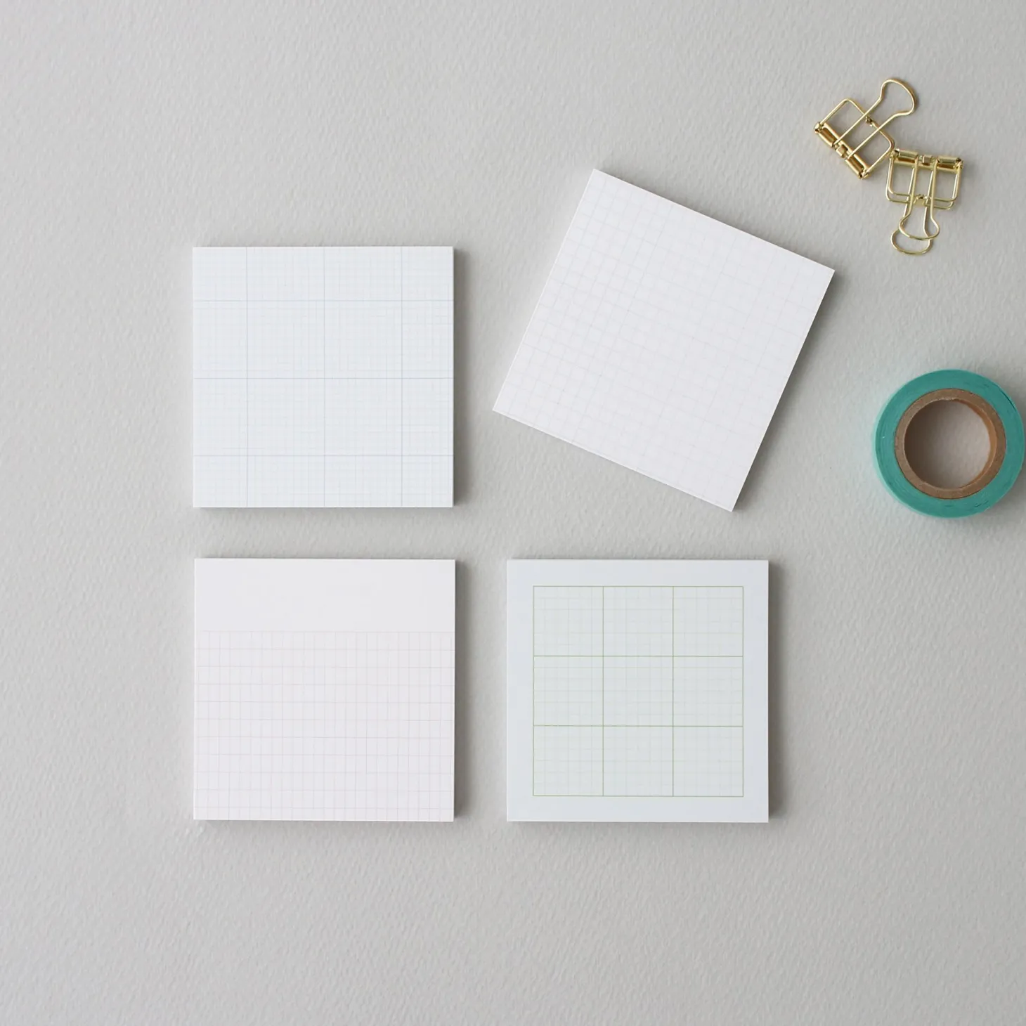Grid Pattern Sticky Note v2