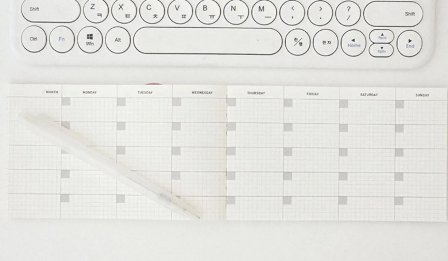 Illustrated Pocket Weekly Planner