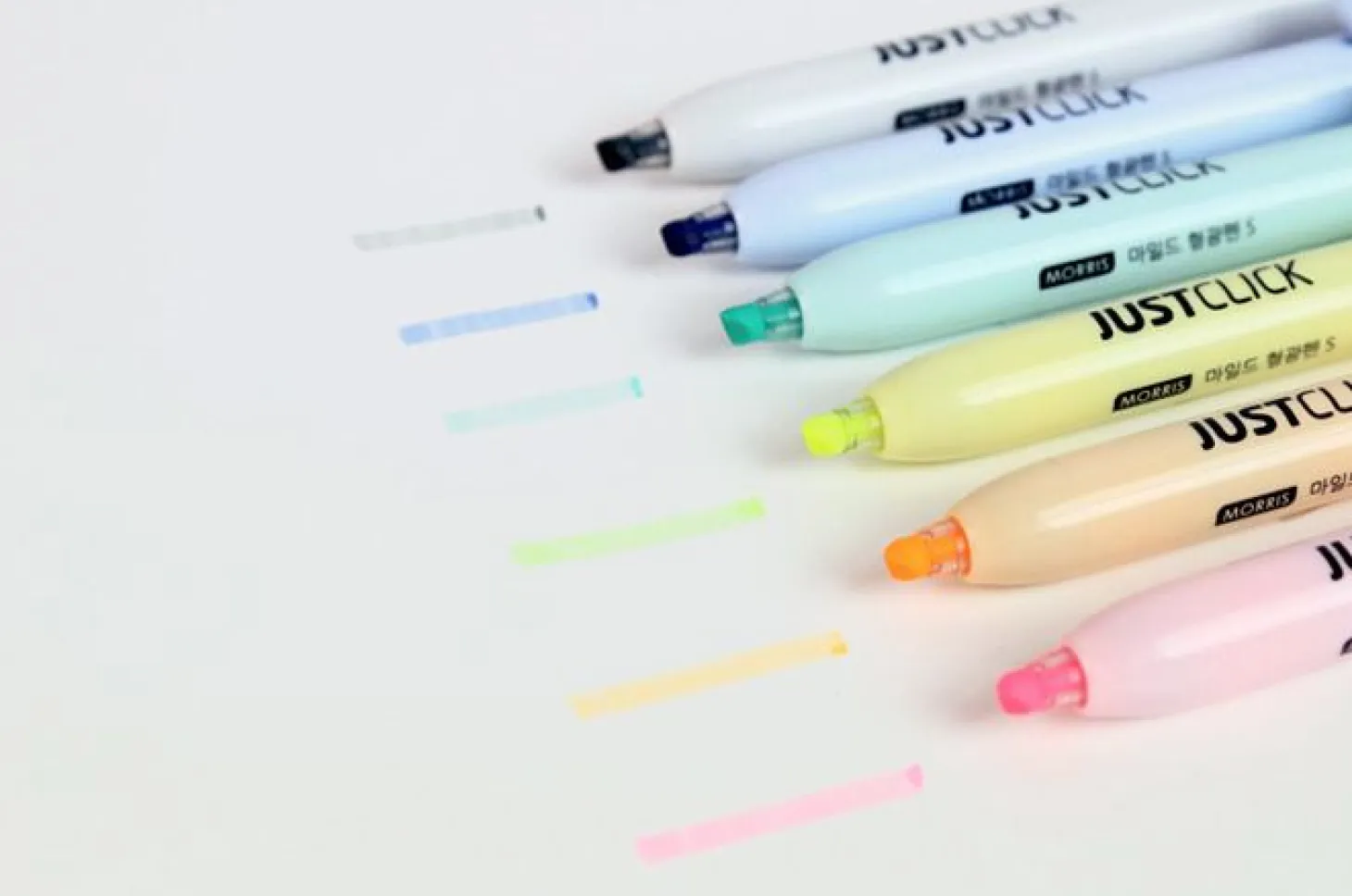 Pastel Retractable Highlighter Set