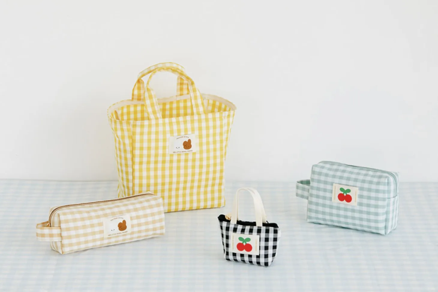 Piyo Check Multi Pouch