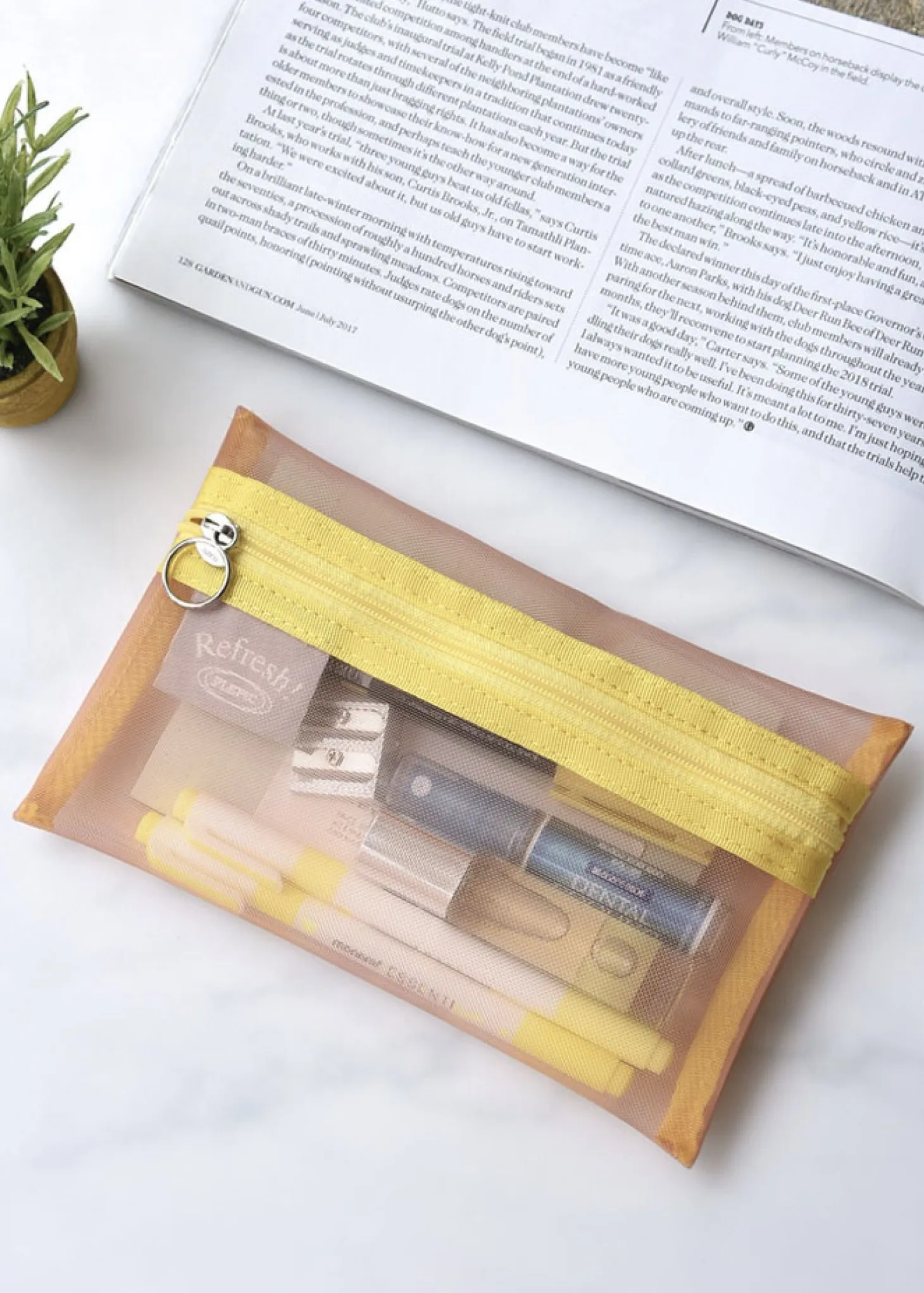 Refresh Mesh Pen Pouch