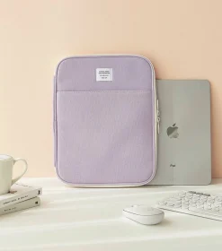 Table Talk 11 in. Pocket Laptop Pouch