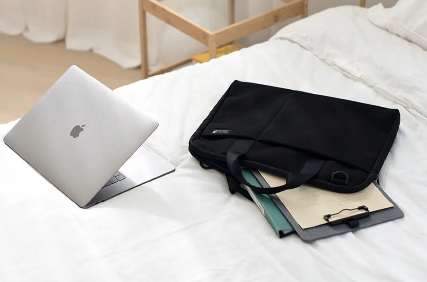 Travelus 16in. Laptop Bag
